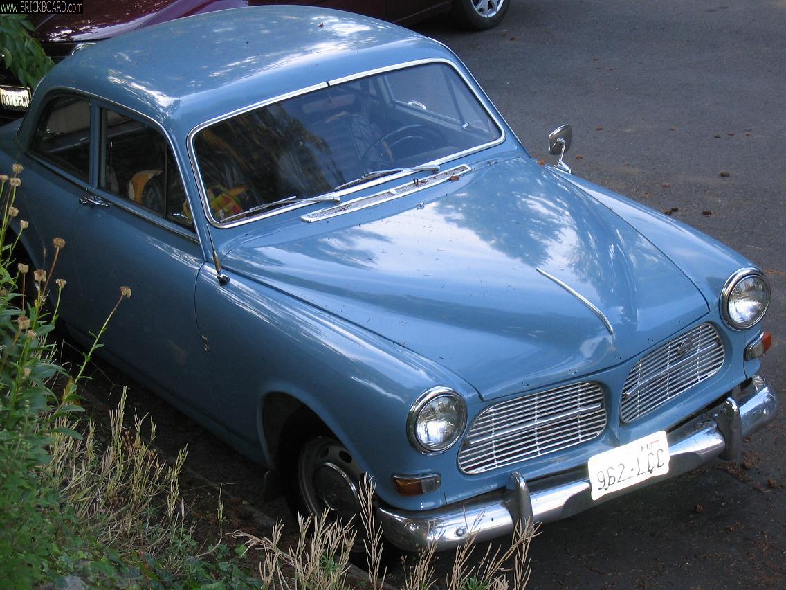Volvo -- New 122