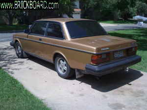 Volvo -- 1982 242 Turbo