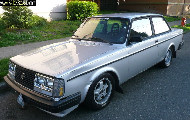 Volvo -- 1983 242 GLT lowered